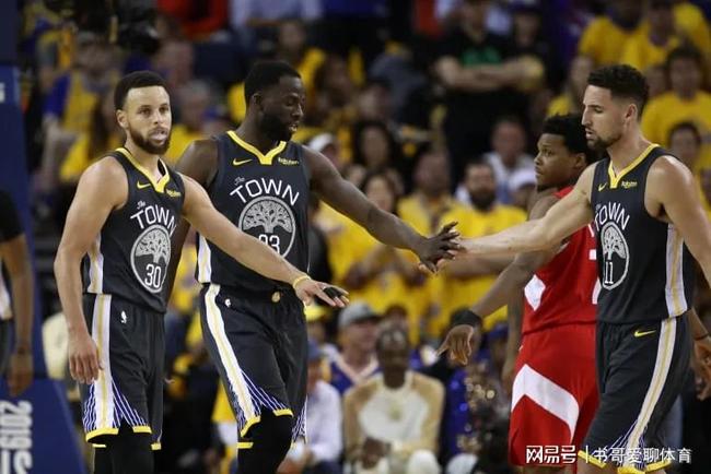 NBA火箭vs勇士录播,那些年我们熬夜追过的火勇大战 NBA火箭vs勇士录播,那些年我们熬夜追过的火勇大战