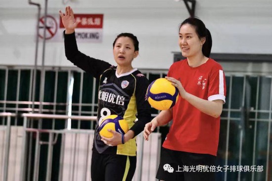 八一女排vs福建，一场老对手的硬仗，谁心里都憋着一股劲